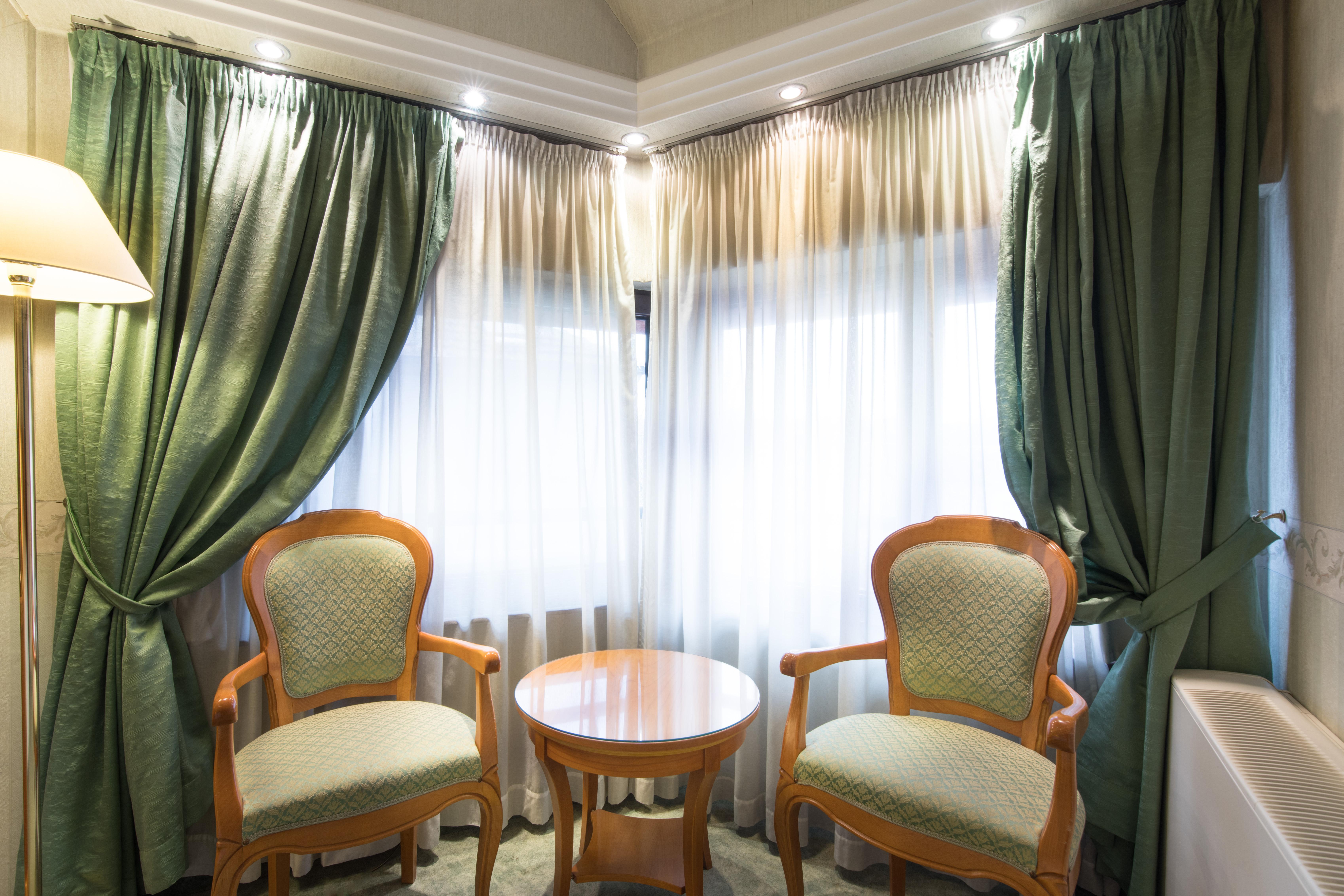 Ξενοδοχείο Downtown - Location In The Heart Of 4*