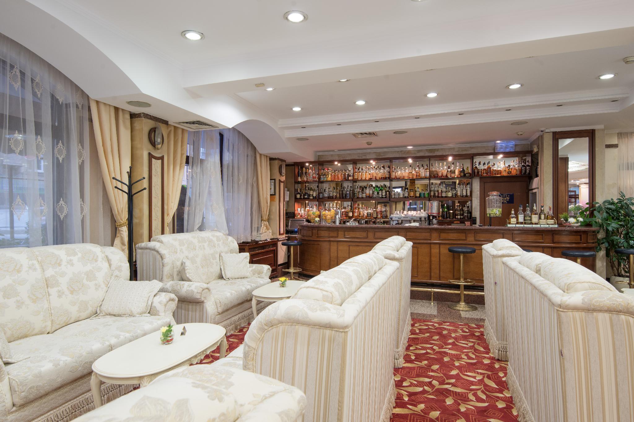 Downtown - Location In The Heart Of Ξενοδοχείο