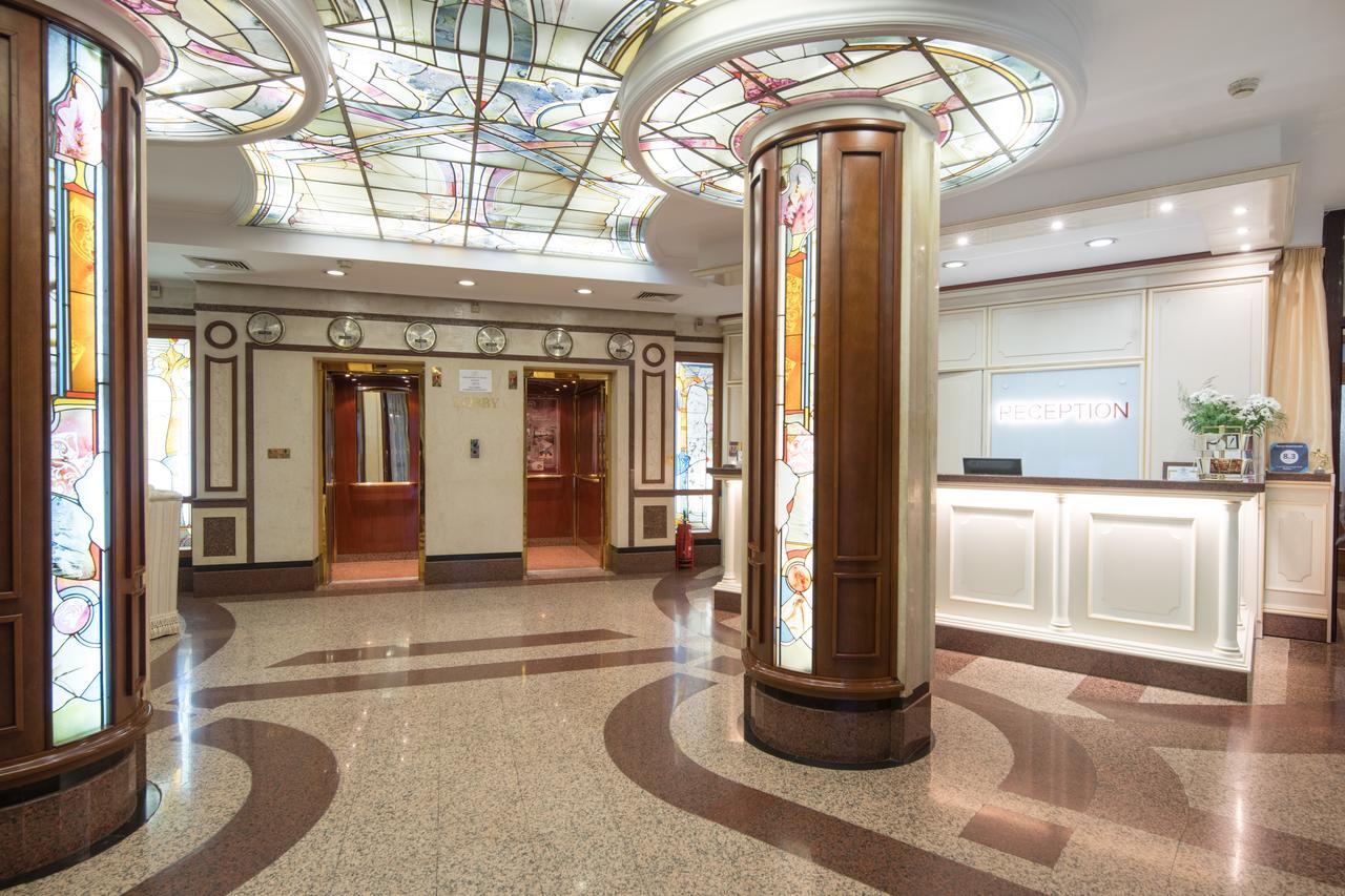 Ξενοδοχείο Downtown - Location In The Heart Of 4*