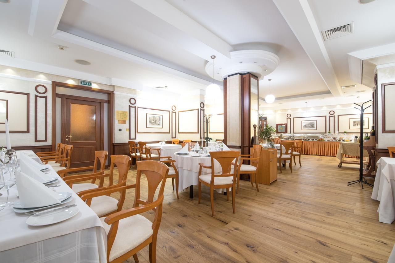 Ξενοδοχείο Downtown - Location In The Heart Of 4*