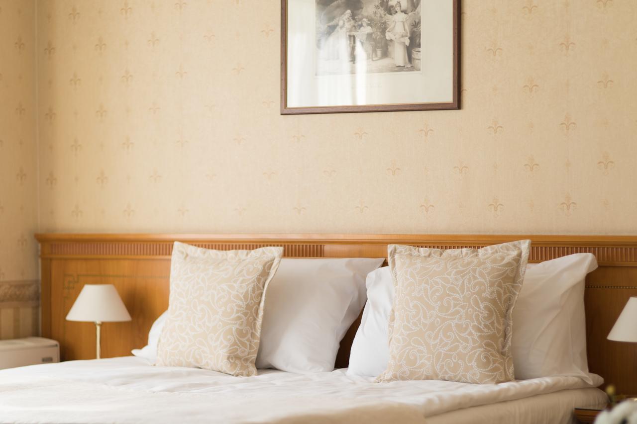 Ξενοδοχείο Downtown - Location In The Heart Of 4*