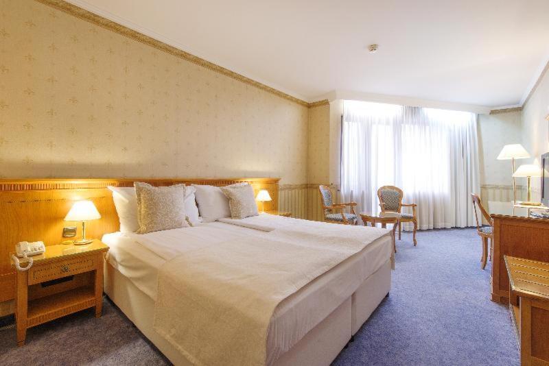 Downtown - Location In The Heart Of Otel